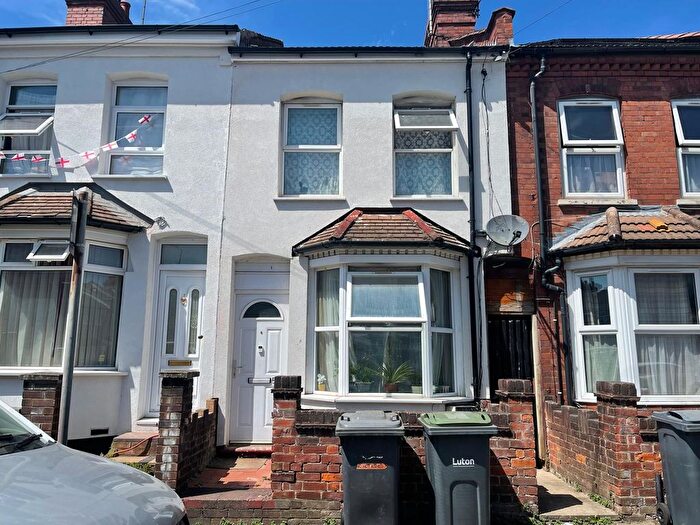 2 Bedroom Terraced House To Rent In Dane Road, Luton, Bedfordshire, LU3