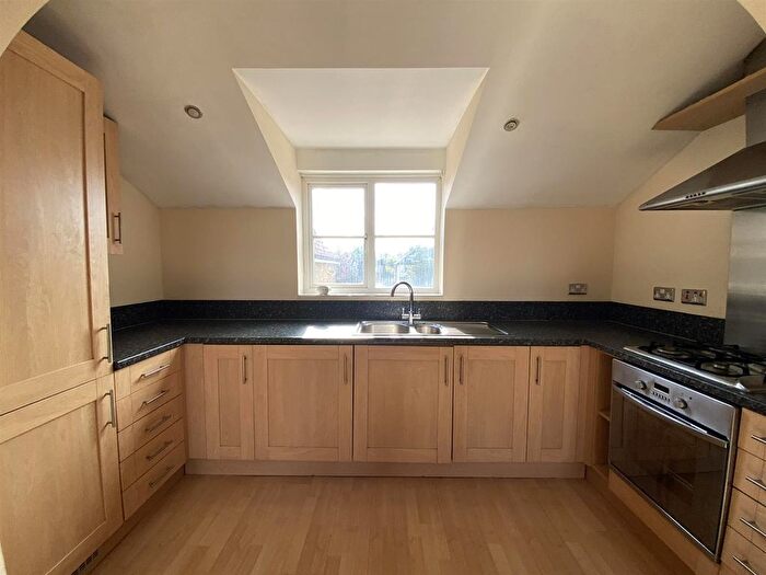 2 Bedroom Flat To Rent In Indigo Court, Broadhead Strand, London, NW9