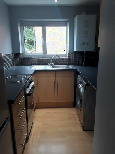 2 Bedroom Apartment To Rent In Haldynby Gardens, Doncaster, DN3
