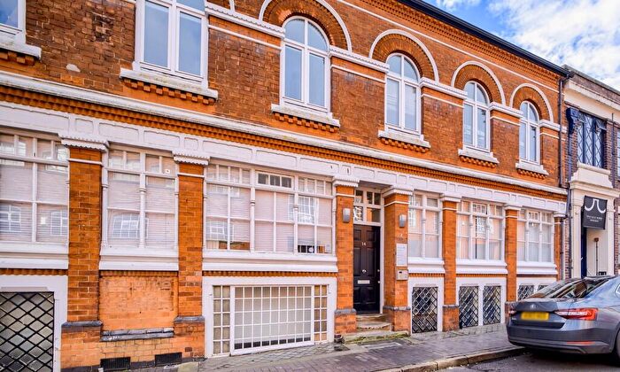 1 Bedroom Apartment For Sale In Hylton Street, Jewellery Quarter, B18