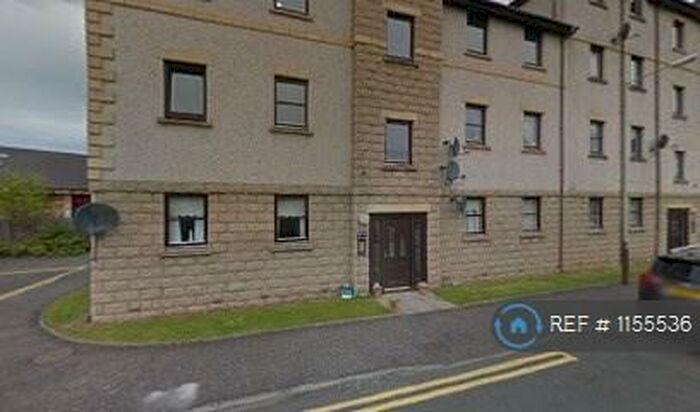 2 Bedroom Flat To Rent In Coach House Court, Perth, PH1
