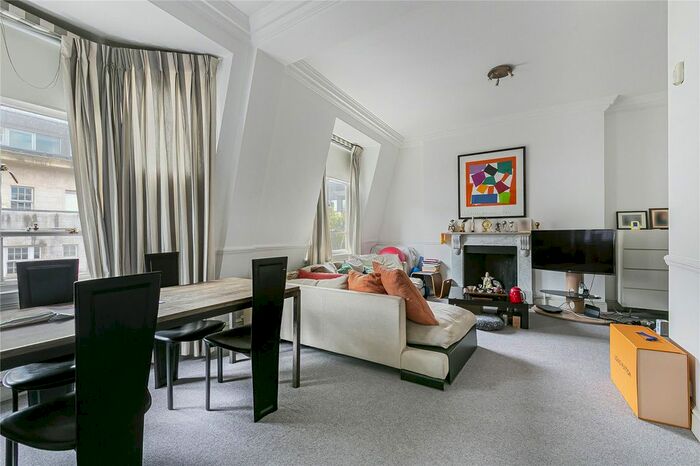 2 Bedroom Flat To Rent In Berkeley Street, London, W1J