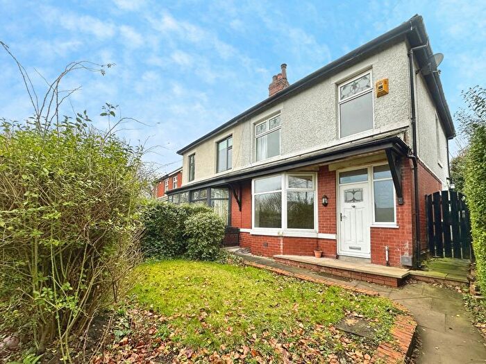 3 Bedroom Semi-Detached House For Sale In Walmersley Road, Bury, BL9