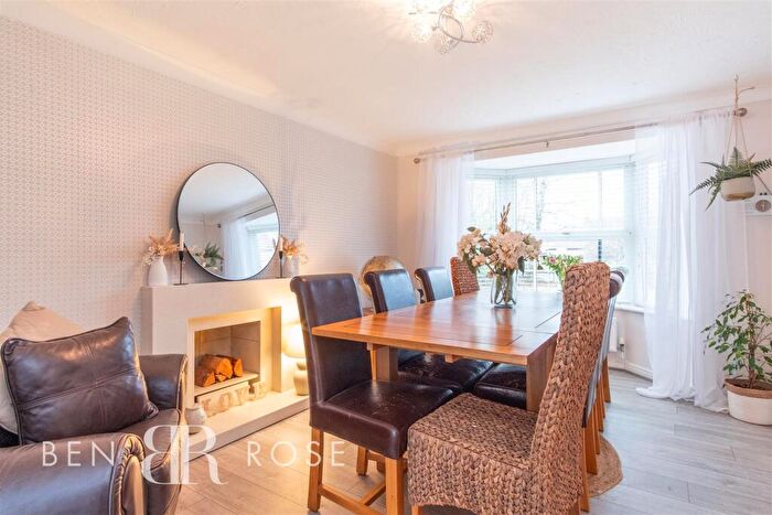 6 Bedroom Detached House For Sale In Birkdale Close, Euxton, Chorley, PR7