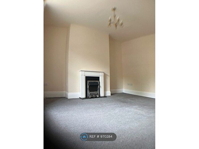 3 Bedroom Terraced House To Rent In Manchester Road, Huddersfield, HD7