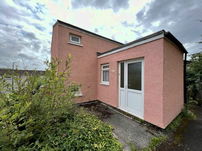 3 Bedroom Property For Sale In Brynrheidol, Llanbadarn Fawr, Aberystwyth, SY23