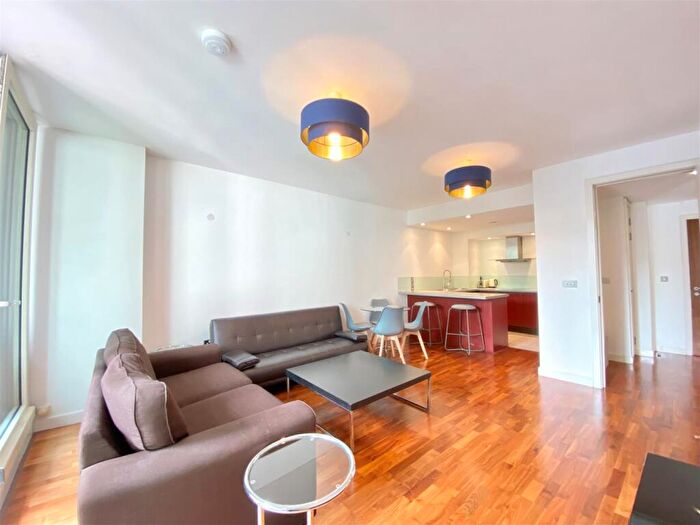 1 Bedroom Apartment To Rent In Leftbank, Spinningfields, Manchester, M3
