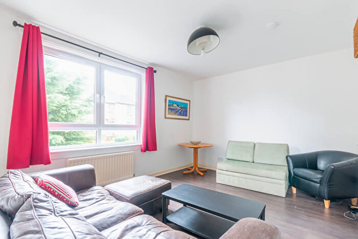 2 Bedroom Flat To Rent In L Loganlea Road, Edinburgh, EH7