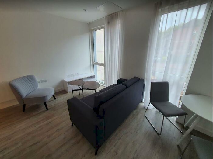 1 Bedroom Apartment To Rent In Kings Road, Reading, RG1