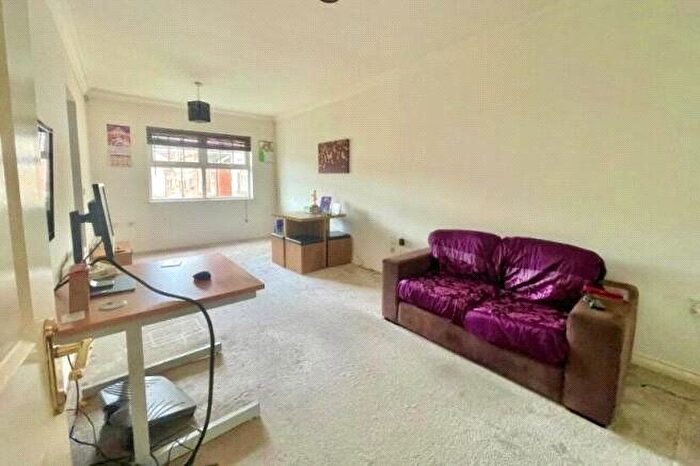 1 Bedroom Flat For Sale In Rose Bates Drive, London, NW9
