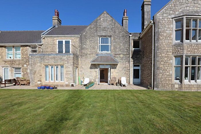 2 Bedroom Apartment For Sale In Apartment, Y Graig, Ogmore By Sea, CF32
