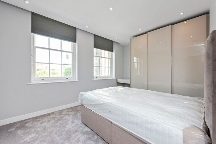 2 Bedroom Flat To Rent In New North Road, London, N1