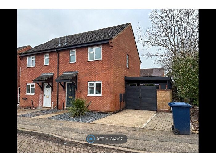 2 Bedroom Semi-Detached House To Rent In Stoney Close, Huntingdon, PE29