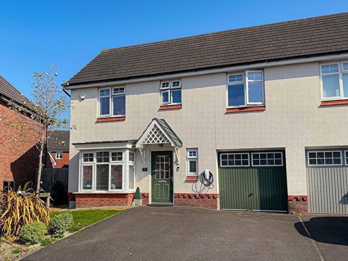 3 Bedroom Semi Detached House For Sale In Carson Avenue, Ellesmere Port, CH65