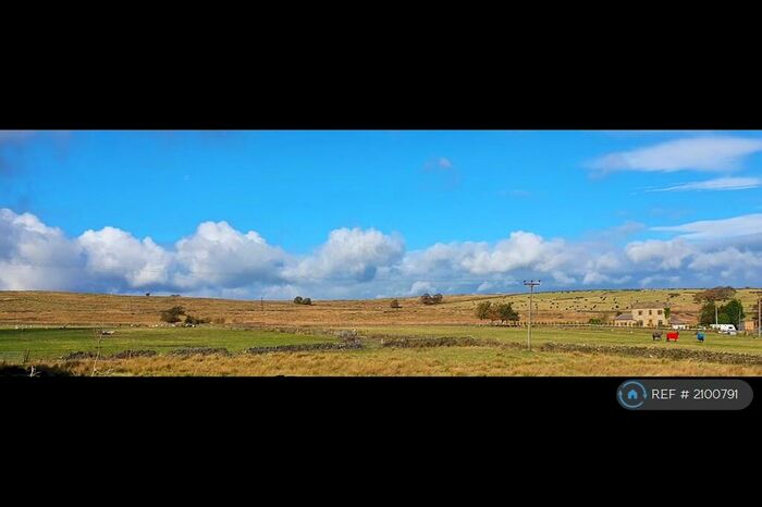 2 Bedroom Semi-Detached House To Rent In Country View, Denholme, Bradford, BD13