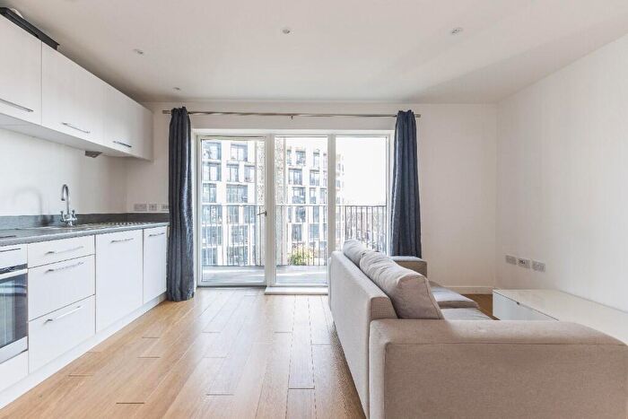 Studio For Sale In Atkins Square, London, E8