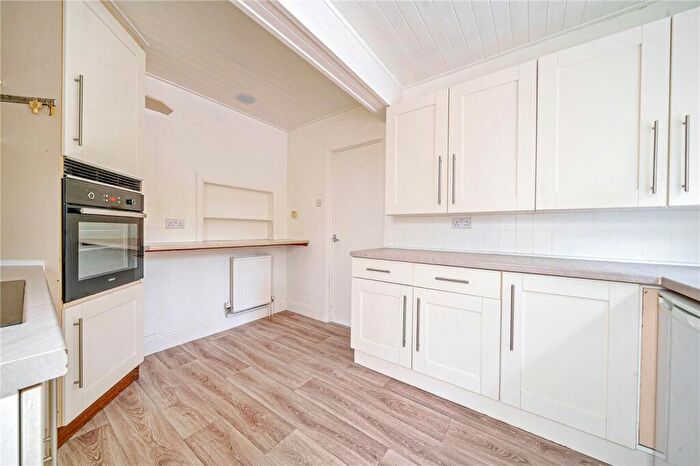 2 Bedroom Bungalow For Sale In Exwick Hill, Exeter, Devon, EX4
