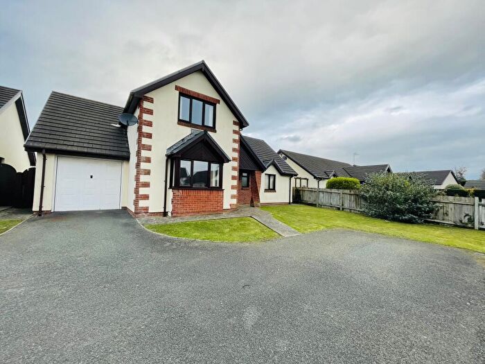 4 Bedroom House To Rent In Haverfordwest, SA61