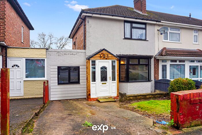 2 Bedroom End Of Terrace House For Sale In Thurlestone Road, Longbridge, B31