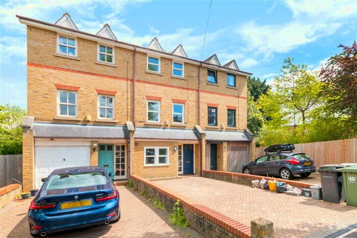 4 Bedroom House To Rent In Church Rise, London, SE23
