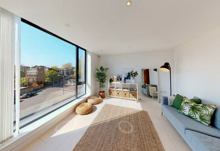 1 Bedroom Flat To Rent In Latitude House, Oval Road, London, NW1