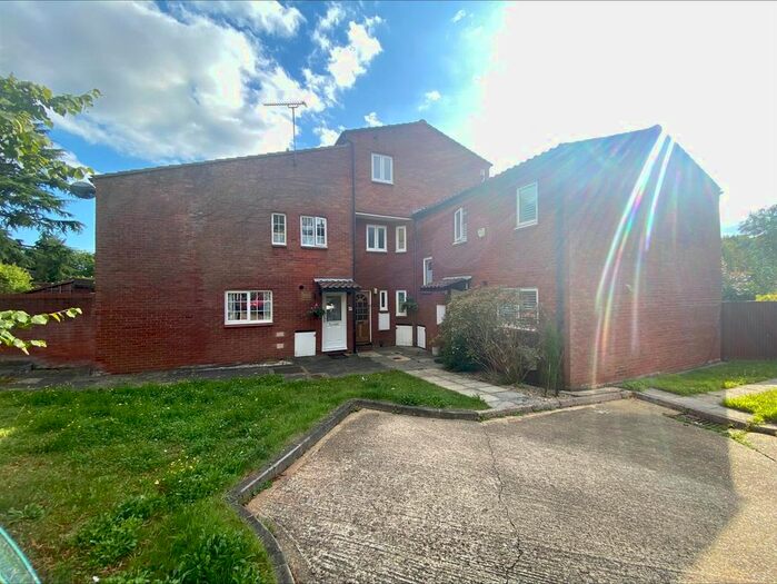 2 Bedroom Terraced House To Rent In Myrtleside Close, Northwood, HA6