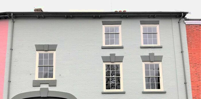 2 Bedroom Flat To Rent In Church Street, Alcester, B49