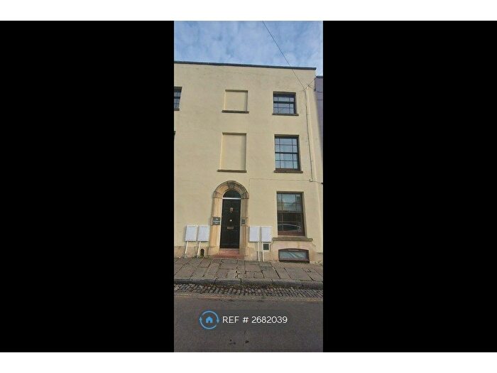 1 Bedroom Flat To Rent In Wellington Park, Bristol, BS8