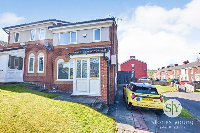 3 Bedroom Semi Detached House To Rent In Delamere Close, Blackburn, BB2