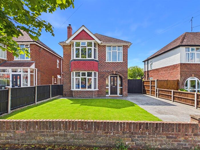 4 Bedroom Detached House For Sale In Merevale Road, Gloucester, GL2