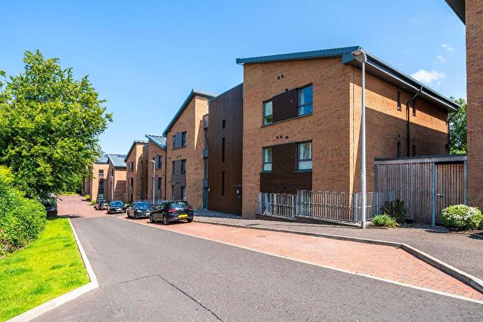 3 Bedroom Flat For Sale In Flat, Kinauld Dell, Currie, Edinburgh, Eh Rg, Currie, EH14