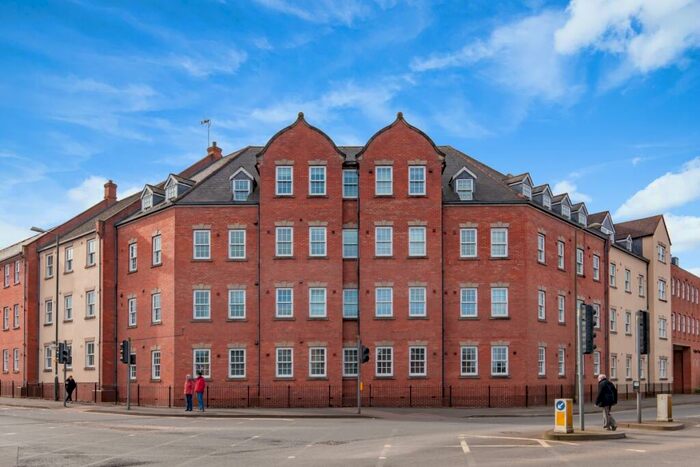 2 Bedroom Apartment To Rent In Peoples Place, Banbury, OX16