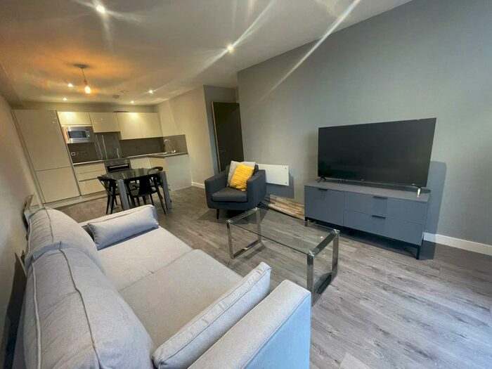 2 Bedroom Flat To Rent In Ropemaker Place, Renshaw St, L1