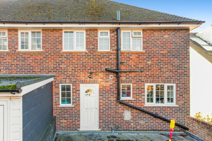 3 Bedroom Maisonette To Rent In London Road, Sevenoaks TN13