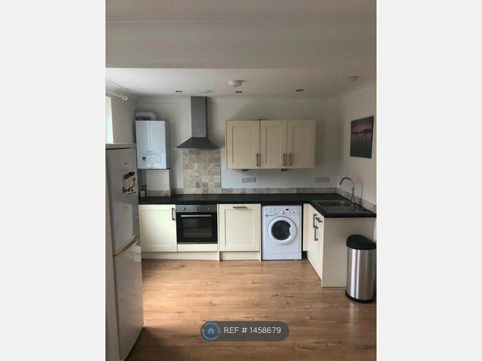 2 Bedroom Flat To Rent In Clyde Road, Totterdown, Bristol, BS4