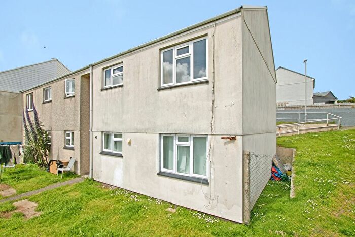 1 Bedroom Flat For Sale In Tregundy Road, Perranporth, Cornwall, TR6