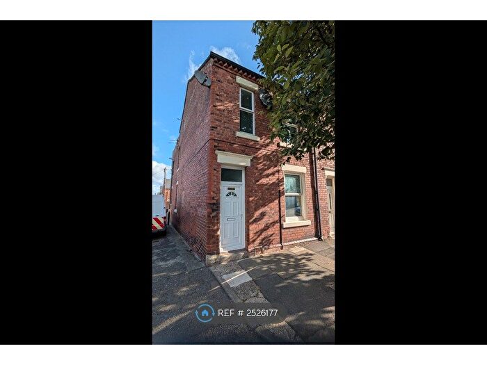 2 Bedroom Flat To Rent In East Stevenson Street, South Shields, NE33