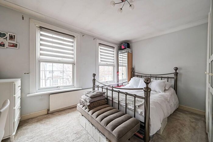 4 Bedroom Terraced House To Rent In Wakefield Street, Edmonton, London, N18