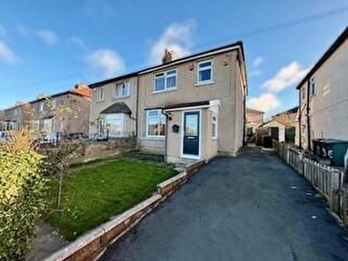 3 Bedroom Semi Detached House For Sale In Lodore Avenue, Eccleshill, BD2