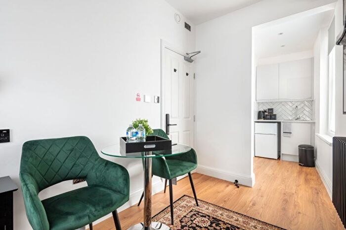 Studio To Rent In Crown Terrace, Cricklewood- All Bills Included, NW2