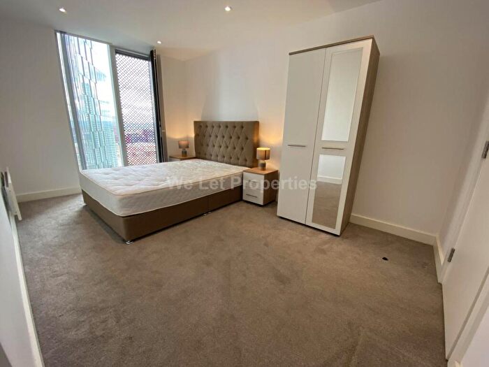 2 Bedroom Apartment To Rent In South Tower, Deansgate Square, M15