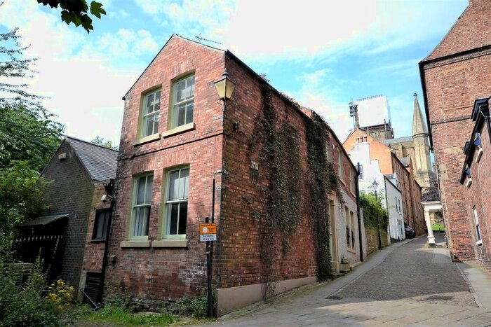 6 Bedroom Detached House To Rent In Bow Lane, Durham, DH1