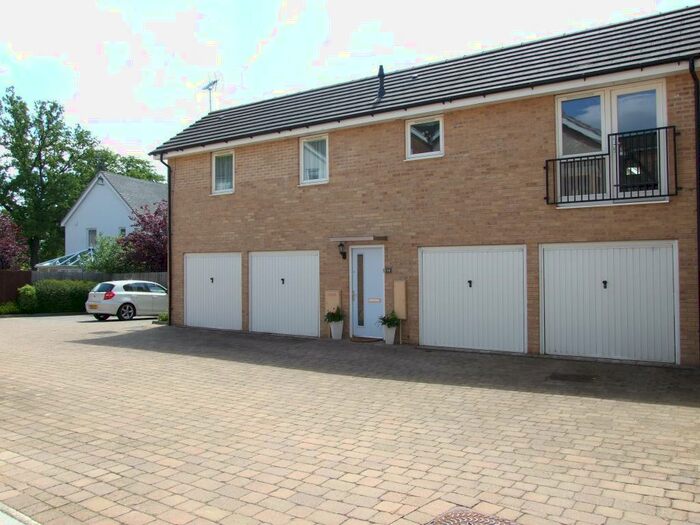 2 Bedroom Maisonette To Rent In Vulcan Drive, The Parks, Bracknell, Berkshire, RG12