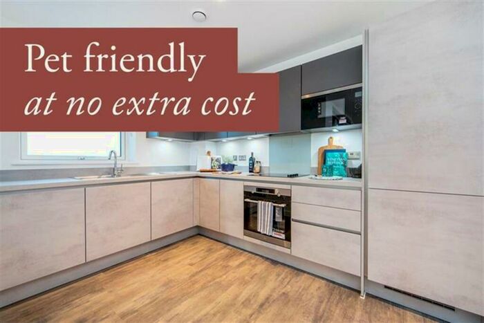 1 Bedroom Apartment To Rent In Bed, Nd Floor Heron At The Halcyon In Fresh Wharf, IG11