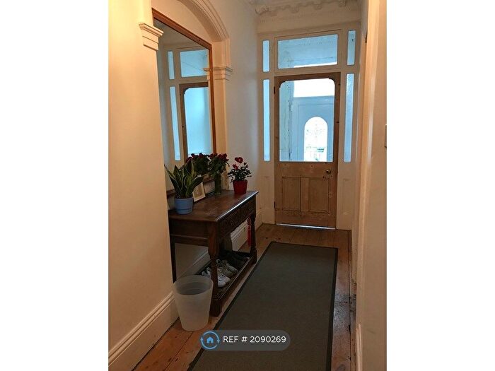 5 Bedroom Terraced House To Rent In Diamond Avenue, Plymouth, PL4
