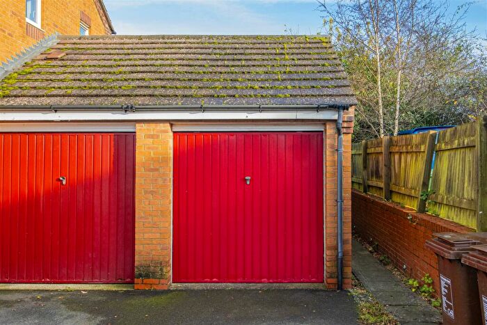3 Bedroom Terraced House For Sale In Lowry Close, Corby, NN18