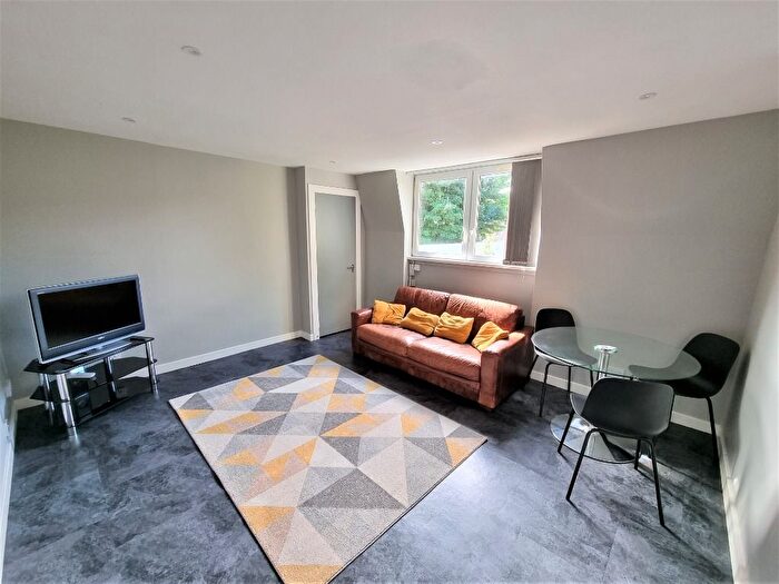 3 Bedroom Flat To Rent In Union Terrace, City Centre, Aberdeen, AB10