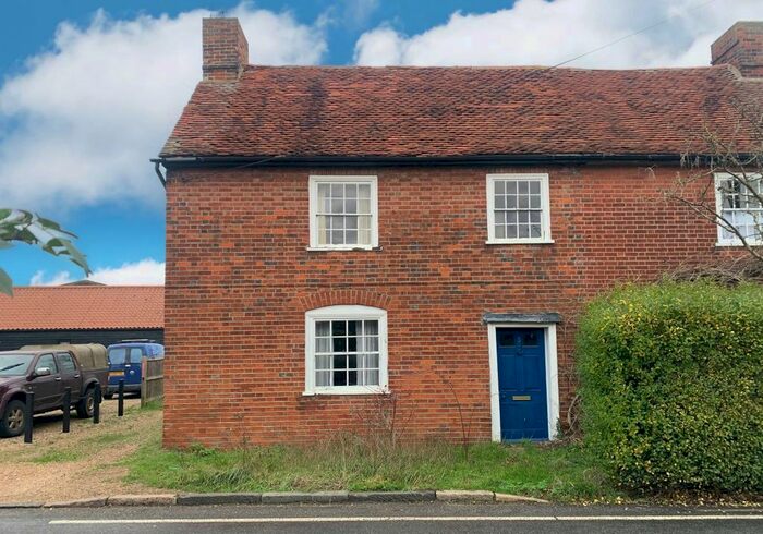 4 Bedroom Semi-Detached House For Sale In Kelvedon Road, Tolleshunt D'arcy, Maldon, Essex, CM9