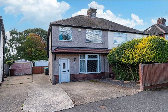 3 Bedroom Semi-Detached House For Sale In Woodland Drive, Mansfield, NG18