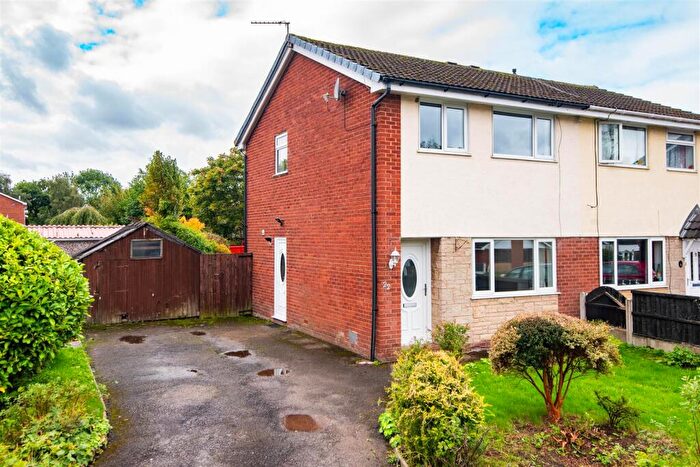 3 Bedroom Semi Detached House For Sale In School Field, Bamber Bridge, Preston, PR5